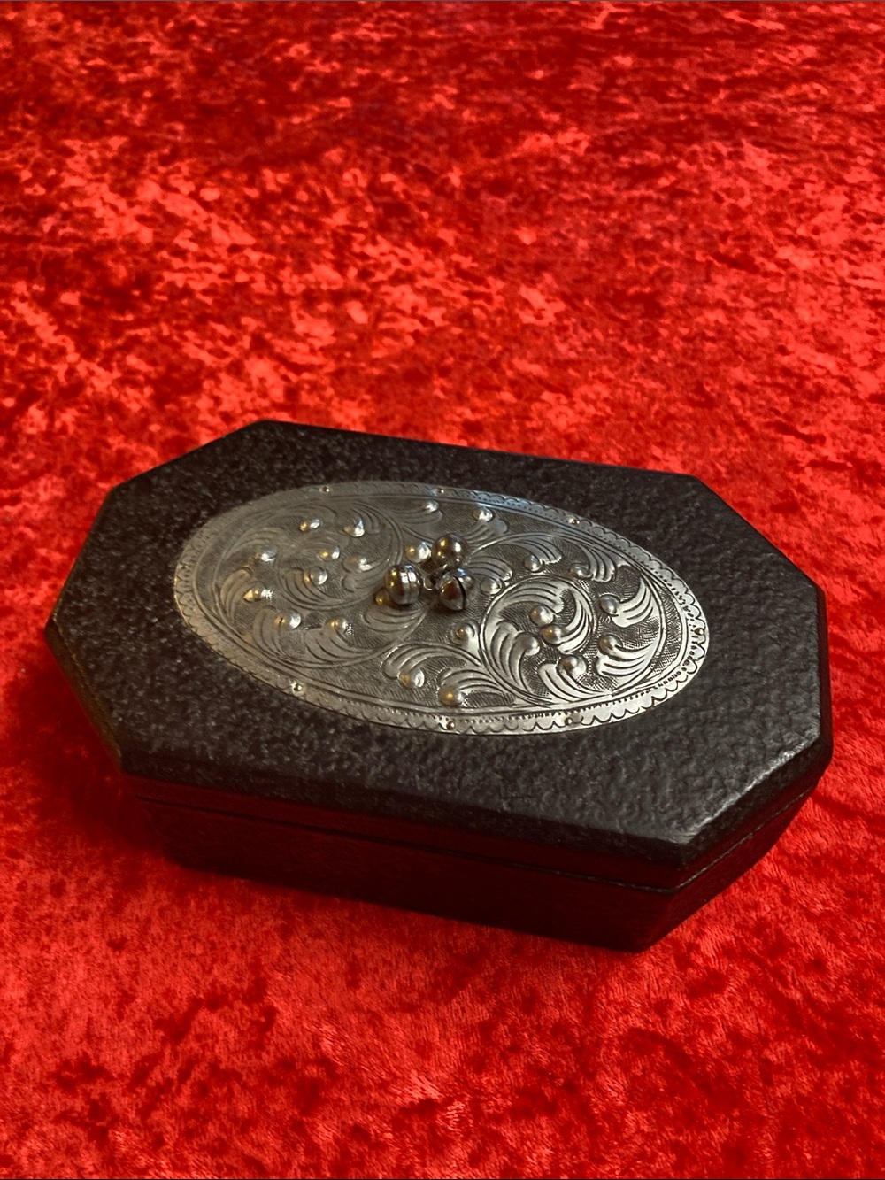 Vintage Black and Silver Mango wood Jewelry, trinket or storage box.